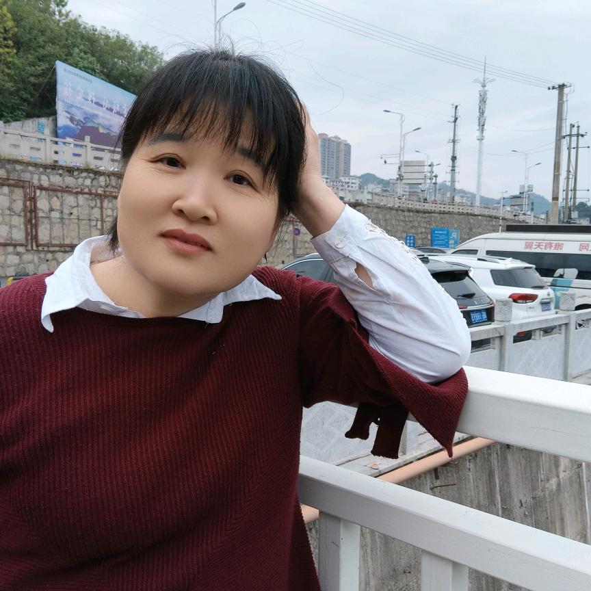 谭巧儿