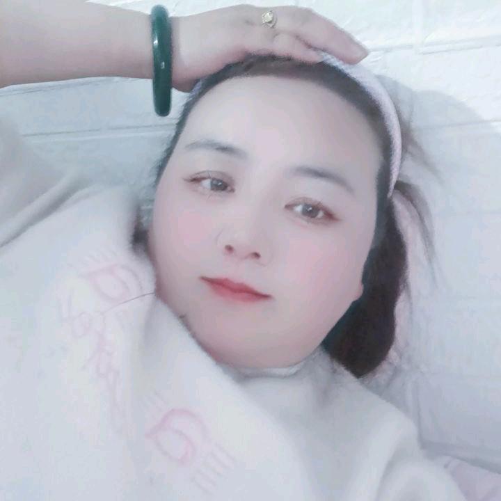 小周妹在做养生