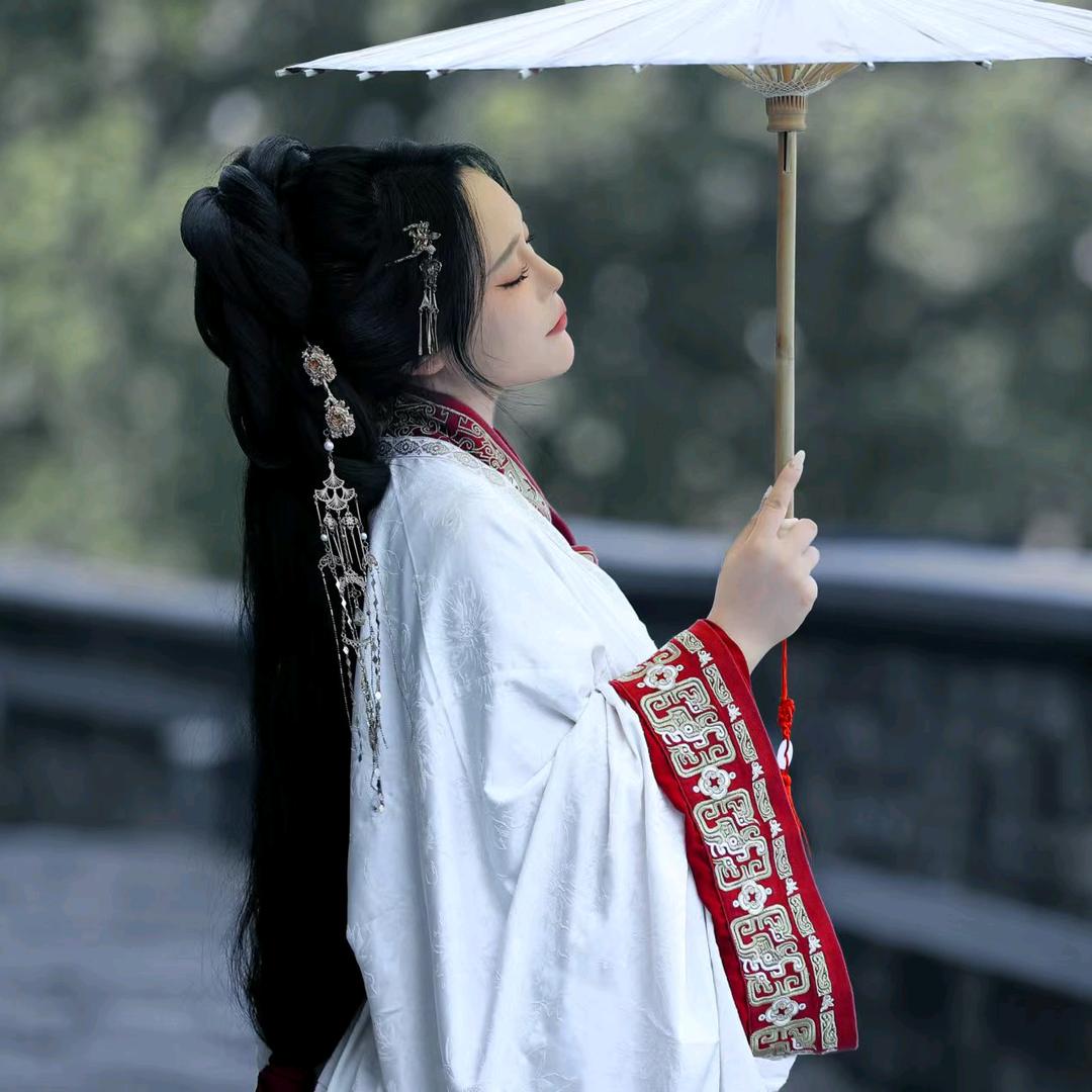 🌸云淡风轻