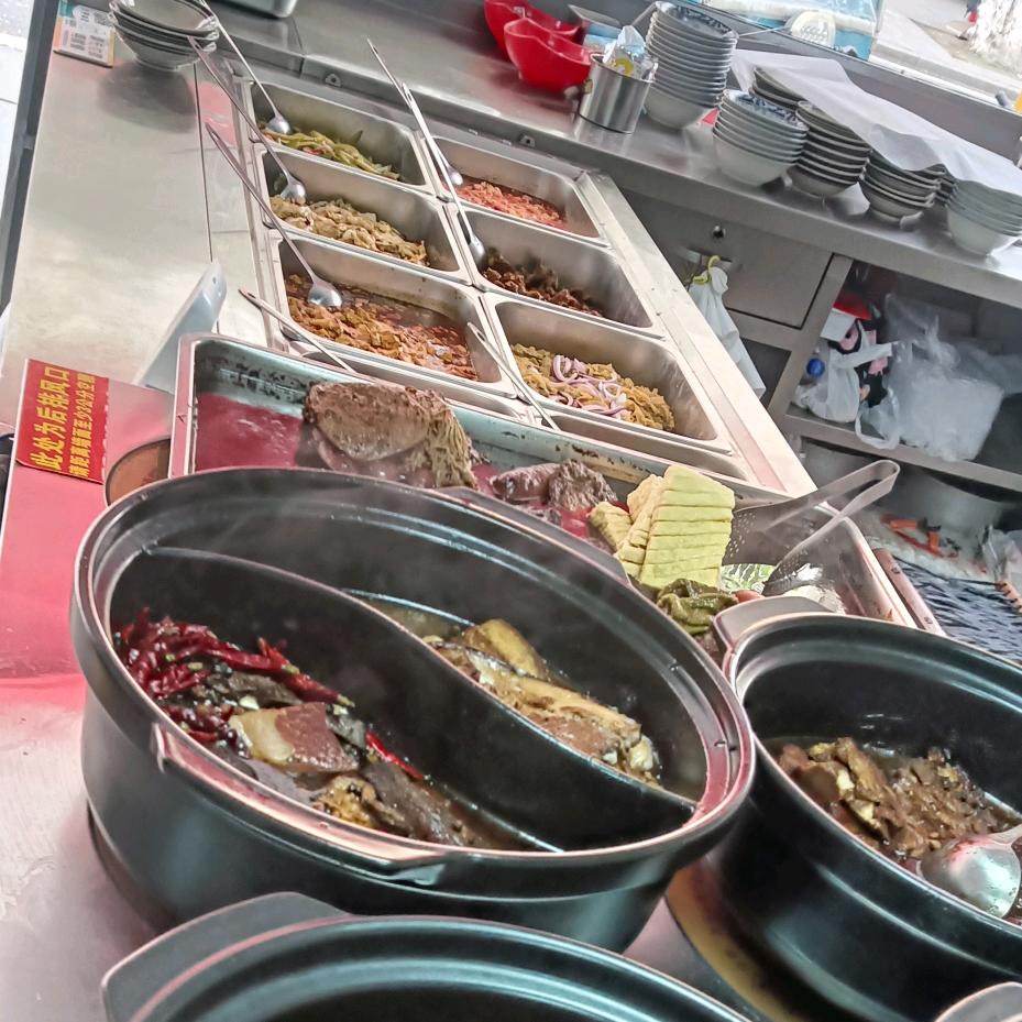 东北地炉铁锅炖(江东风情街店)官方号