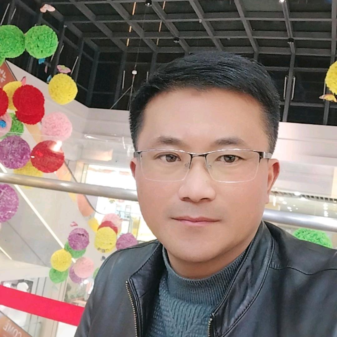 潘立亚