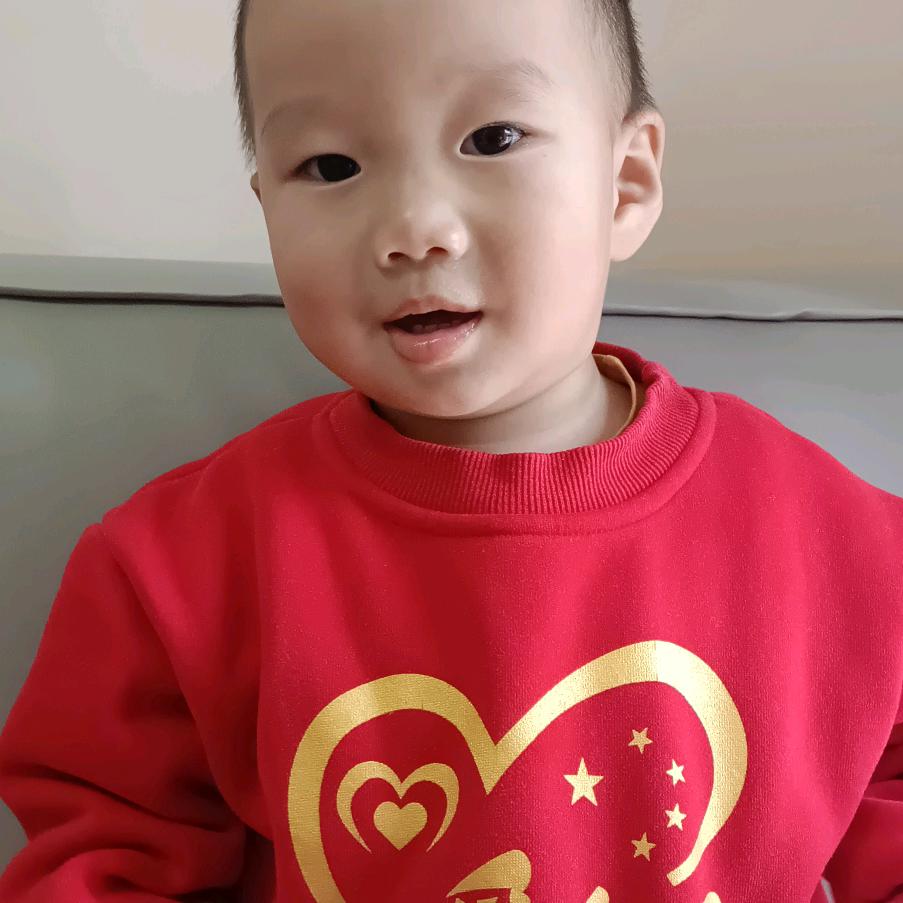 在家看宝宝