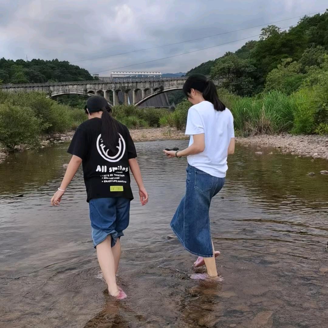 反方向的钟