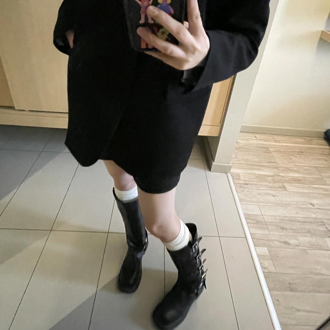 小鱼儿宝藏鞋店