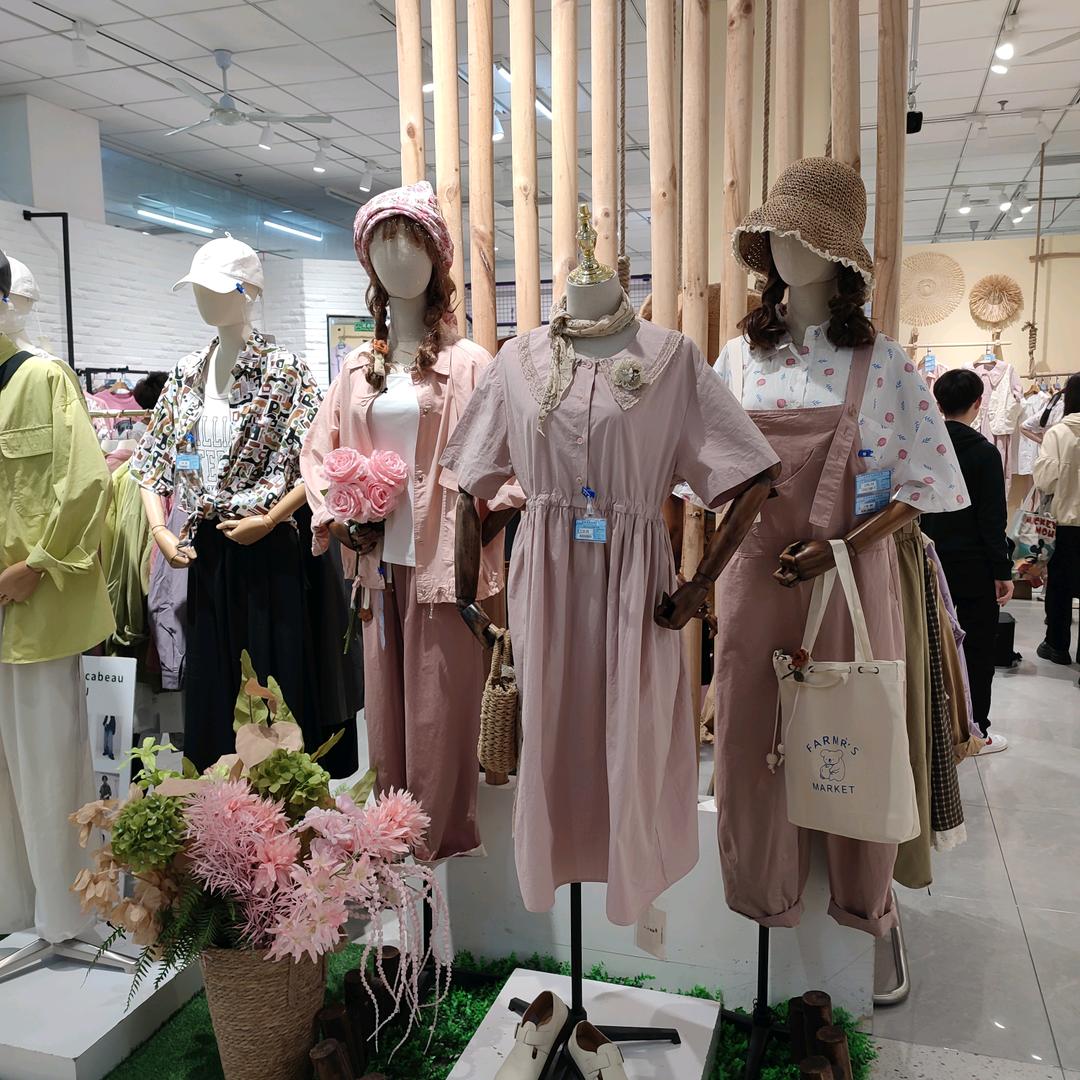 鸿兆商城大众服饰