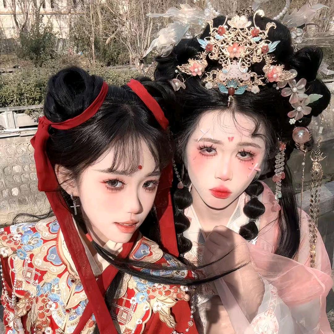 难她天？