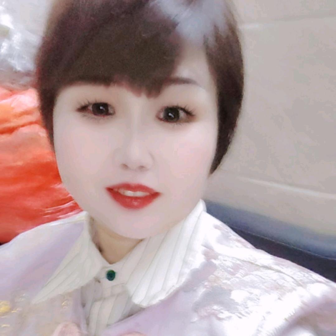 两个孩子们单身妈妈