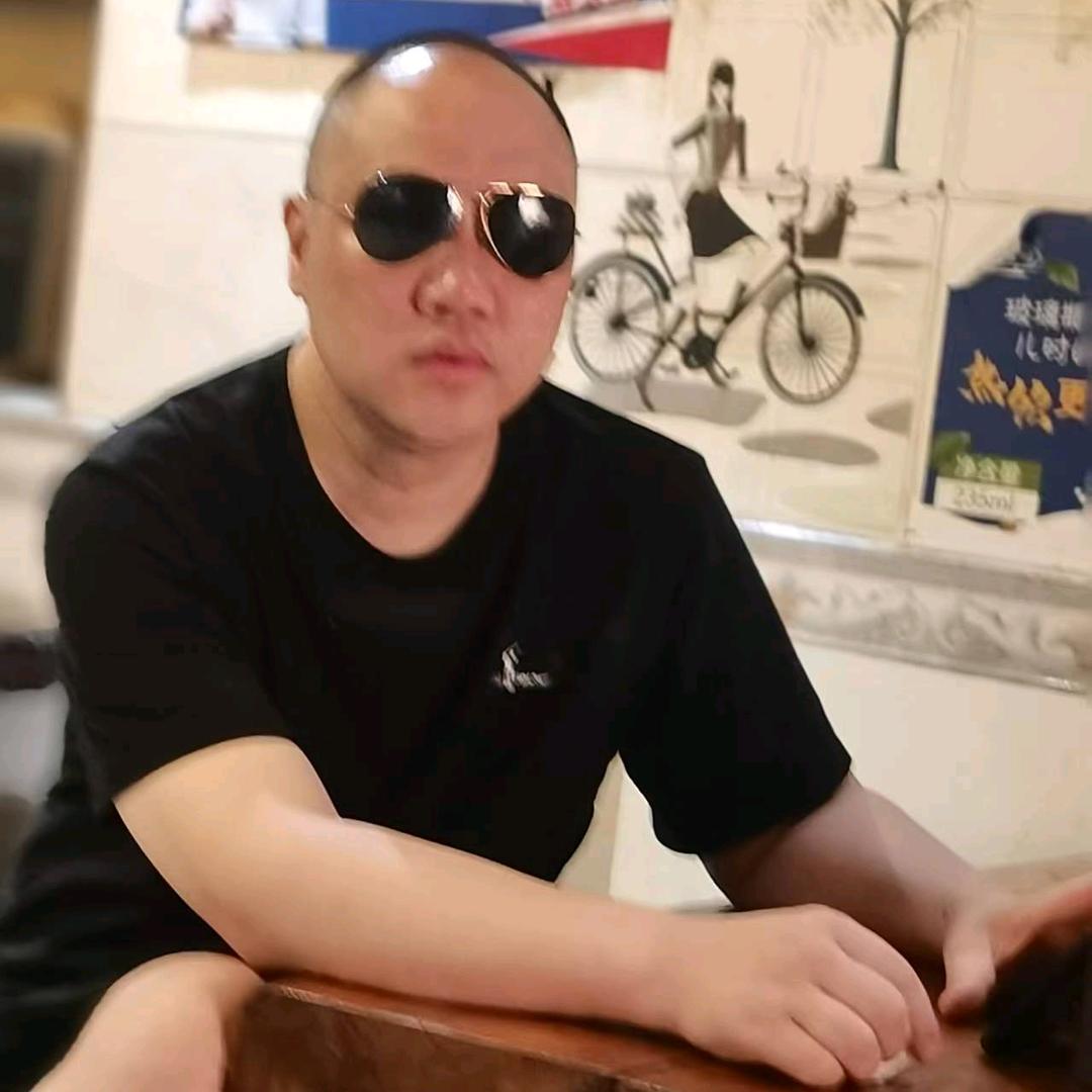 孟少