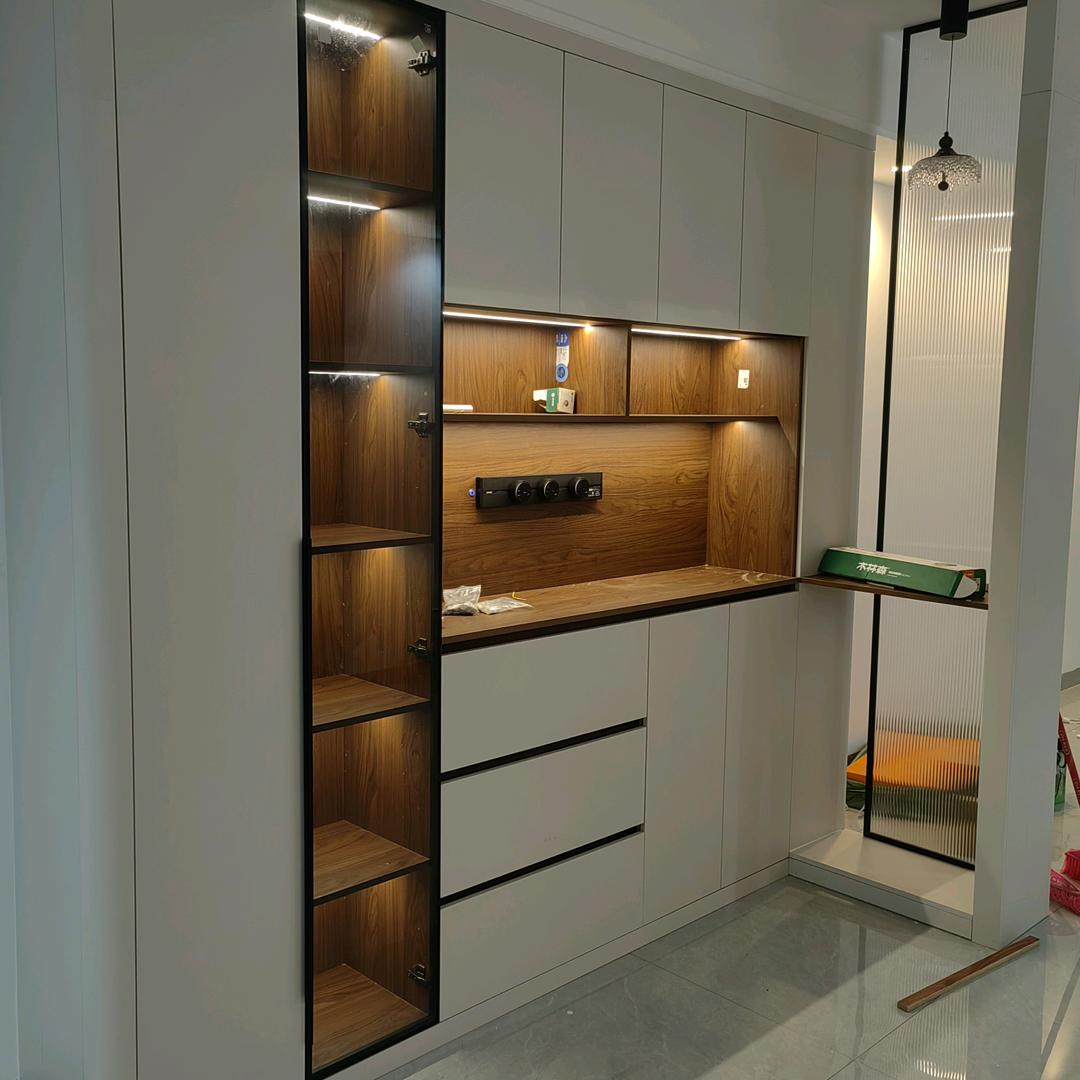 全屋定制衣柜家具厂