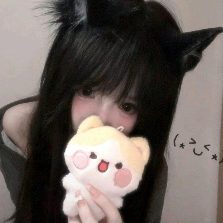 万俟月