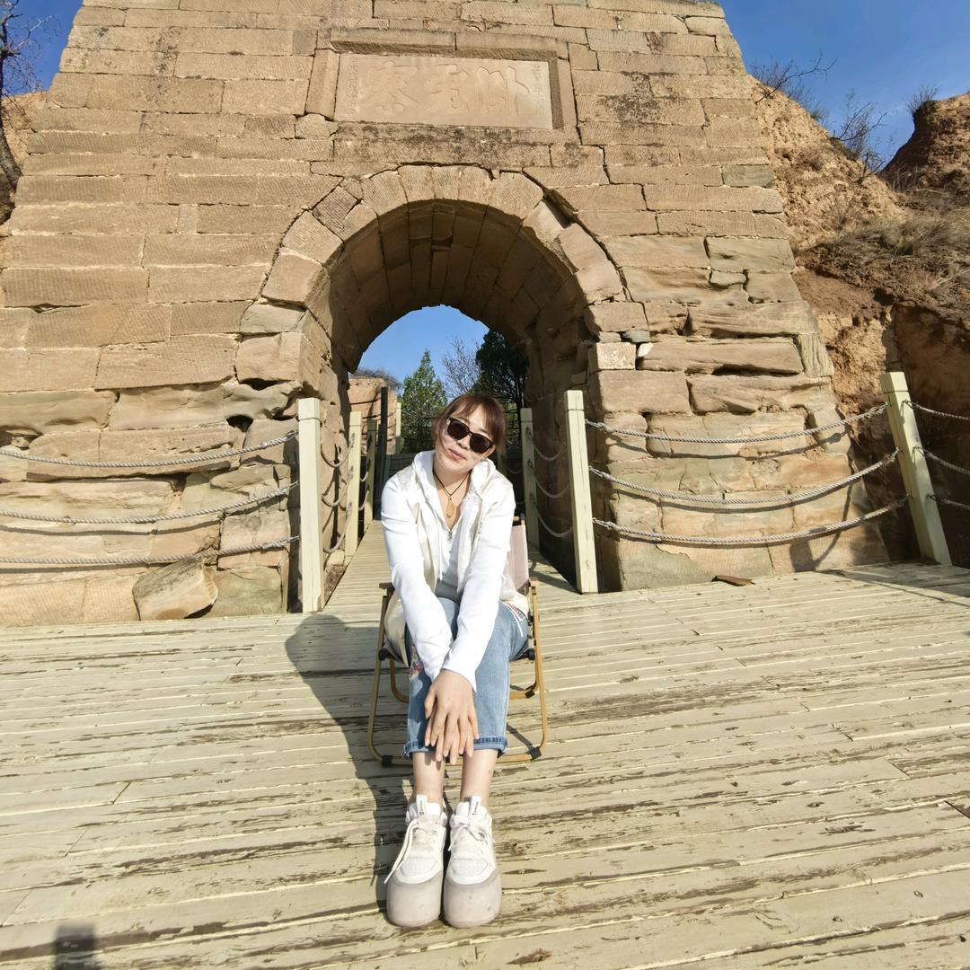 邵大伟生煎包神木麟州华府店