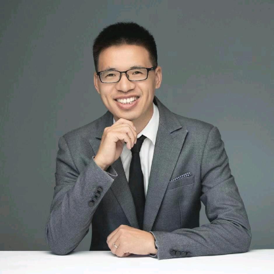 厦门金蝶软件洋哥