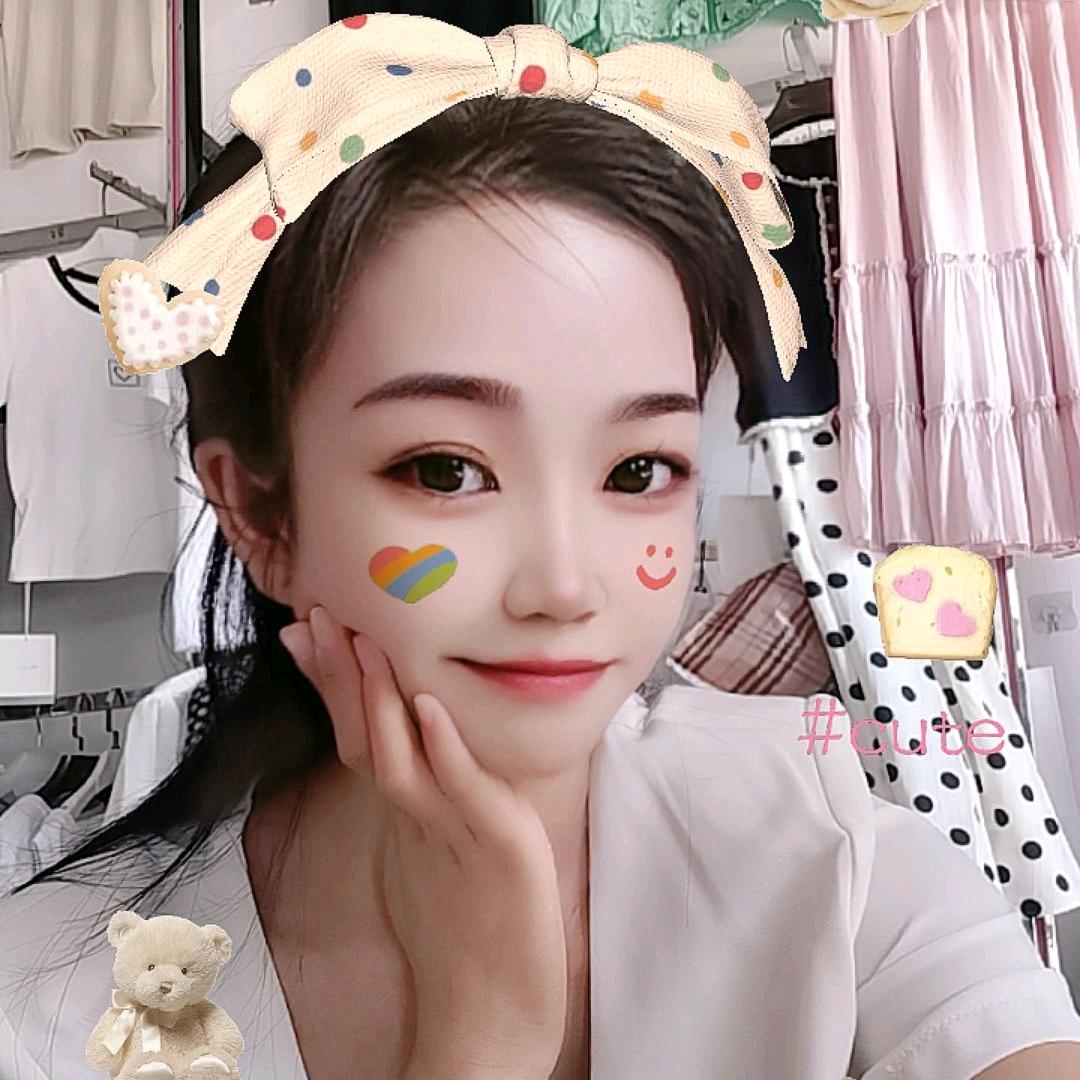 敏敏🌹衣品轩服饰店🌹