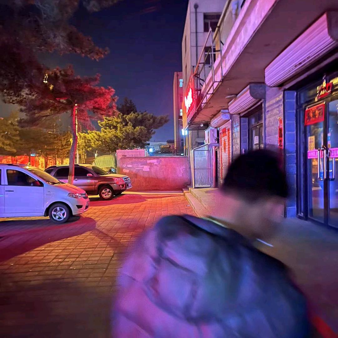 阿宁.