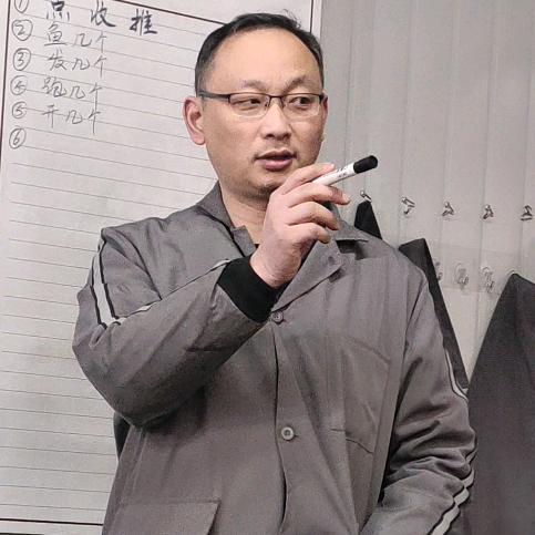 在滨州做新能源维修的老孙