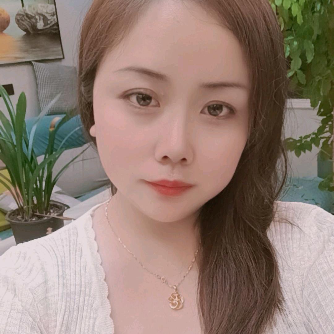 🌺🌺小幸运🌴🌷🌹υ᷇(⚆•̫⚆