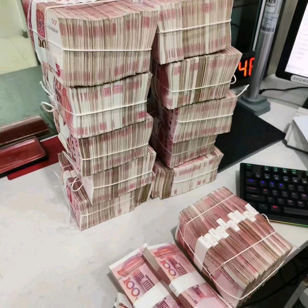 肇佛王子 钱场高手 夜夜潇洒  千万富豪