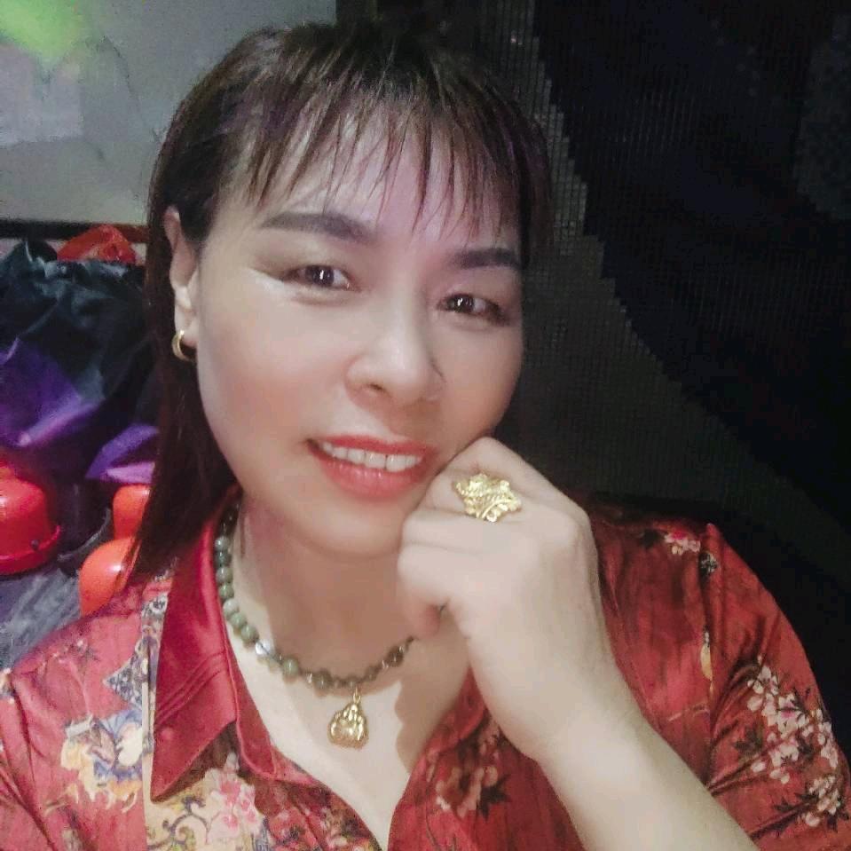 蓝玫瑰19671012曾(传字辈)