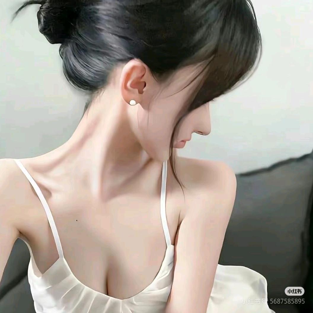 18岁风韵犹存的留守辣妹