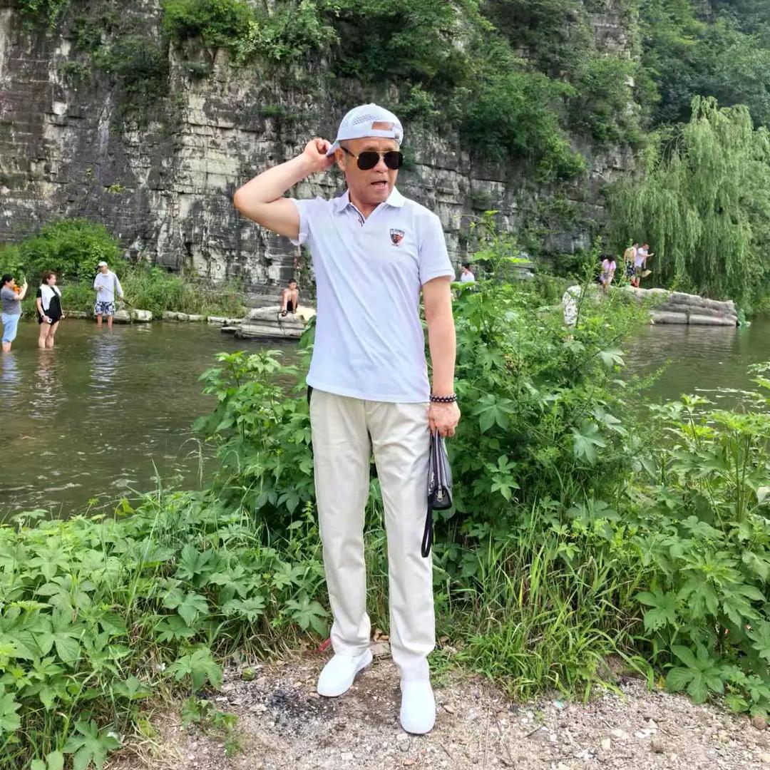铁山大哥是我