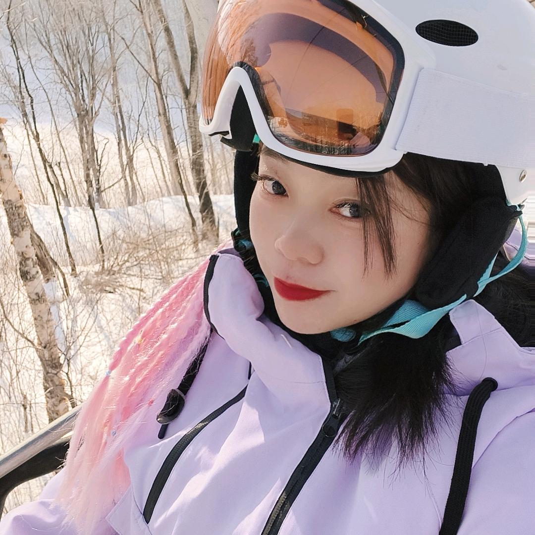 亚布力滑雪接待员小超