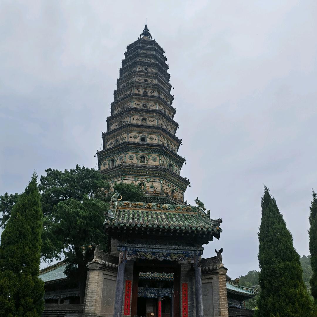 鹰击长空