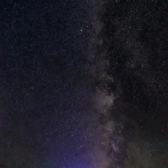 千灵山在逃居士