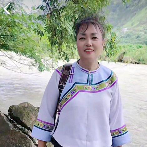 民族服装批发