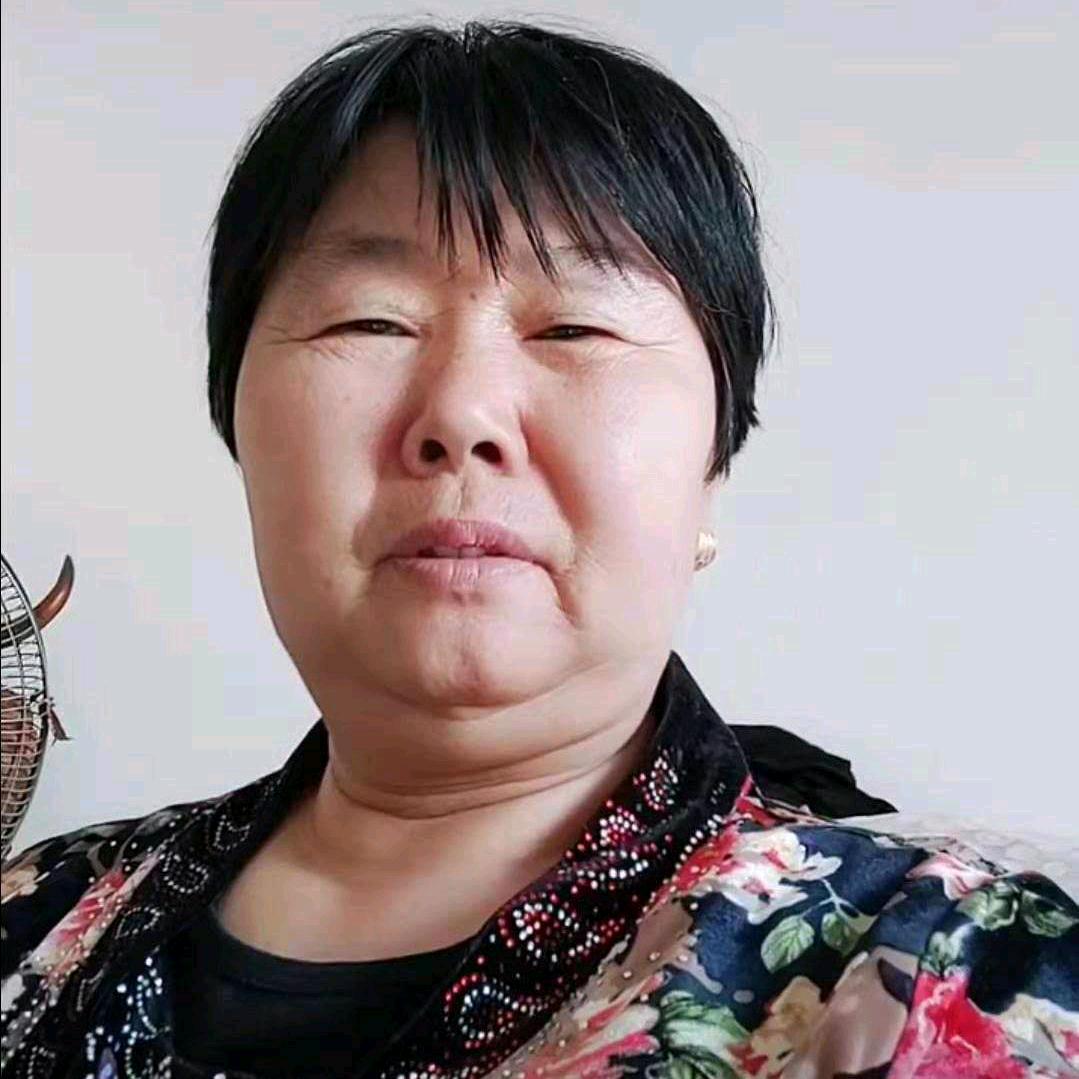 快乐姐中午12点45分开播