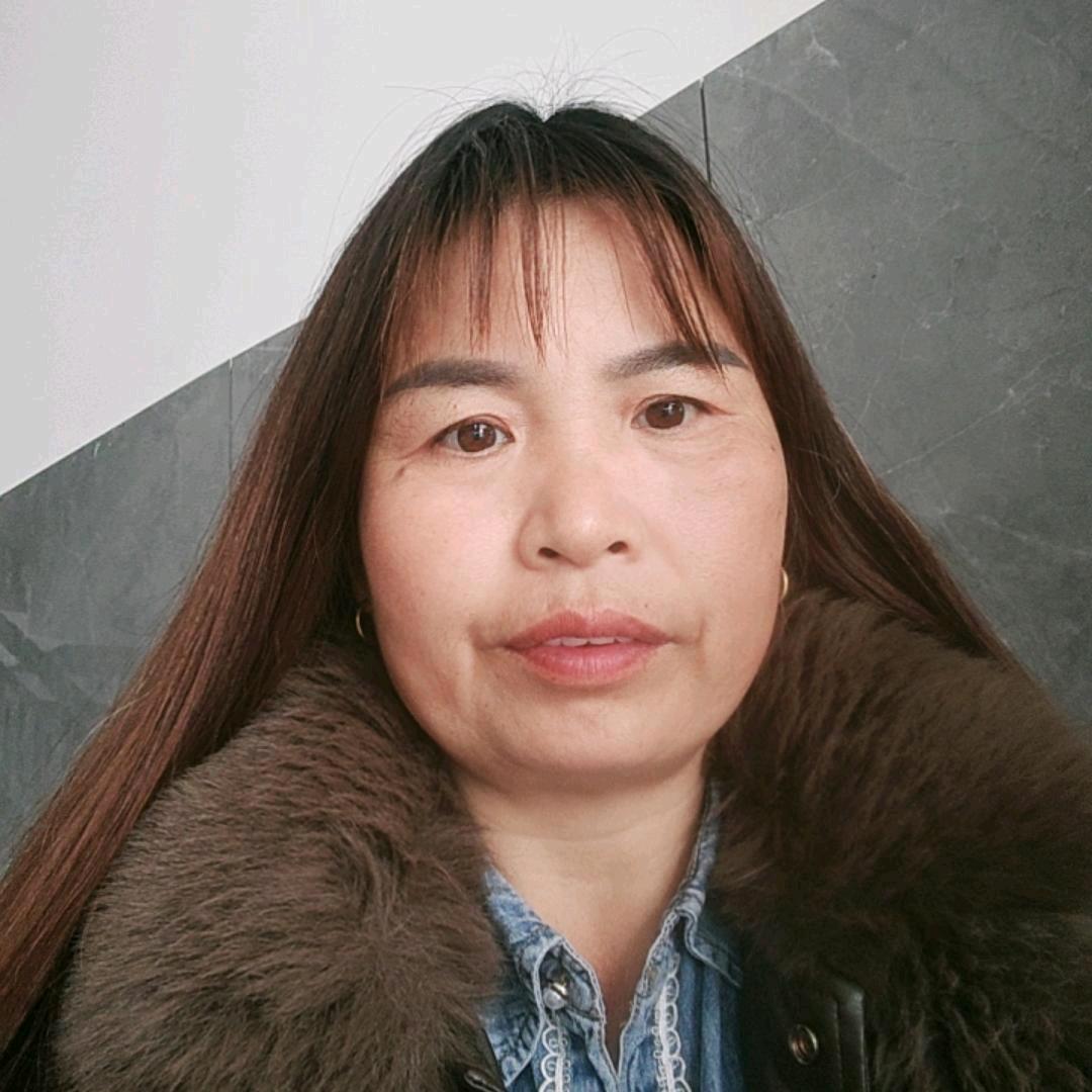 小娥姐聊天主播。