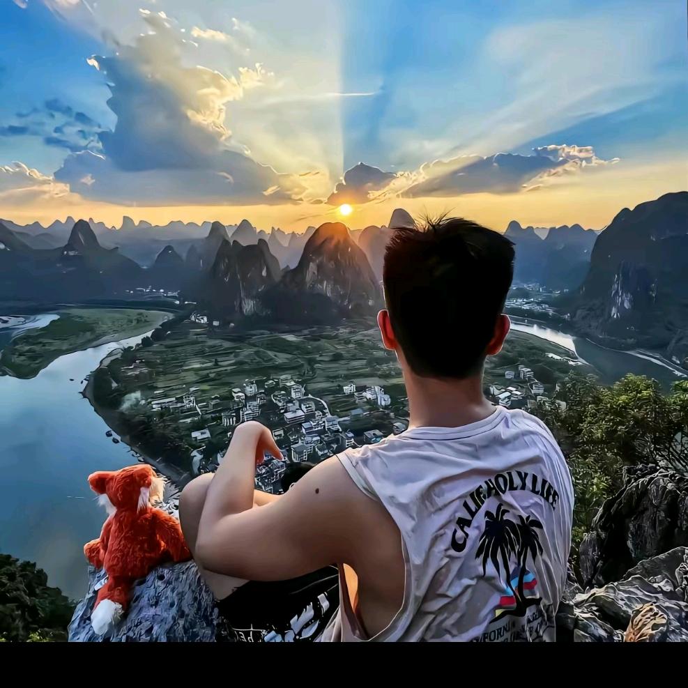 每天都好困🇨🇳🇨🇳🇨🇳