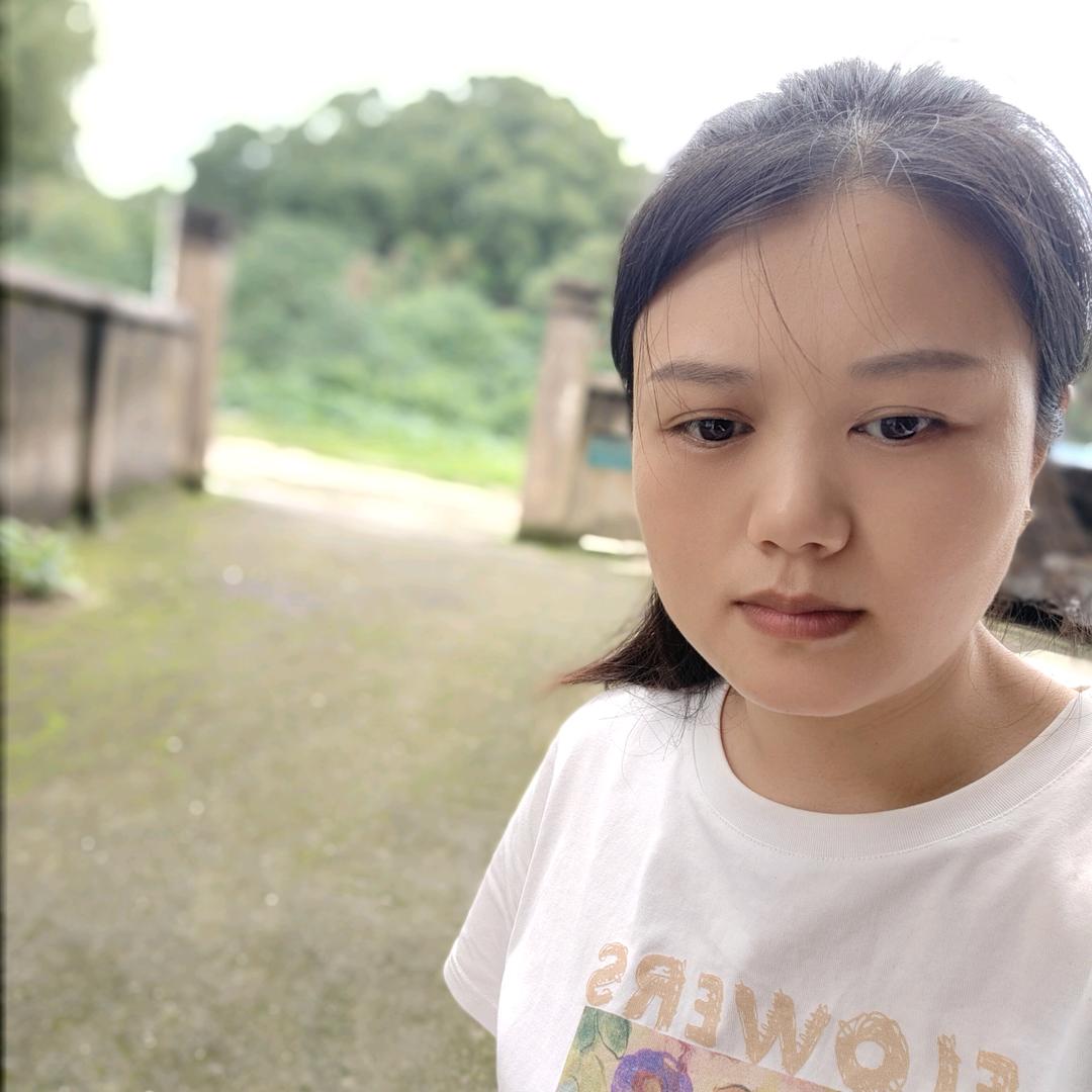 小莉