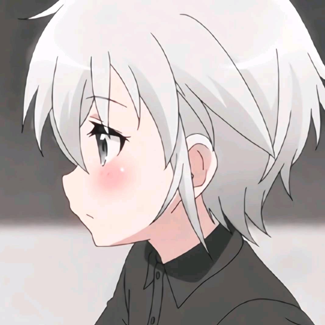 方块♦️头像