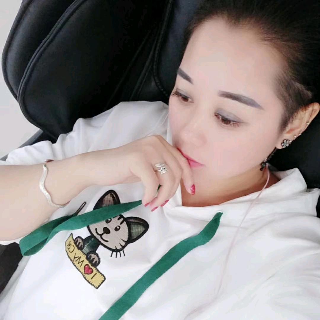 小💔阿姨