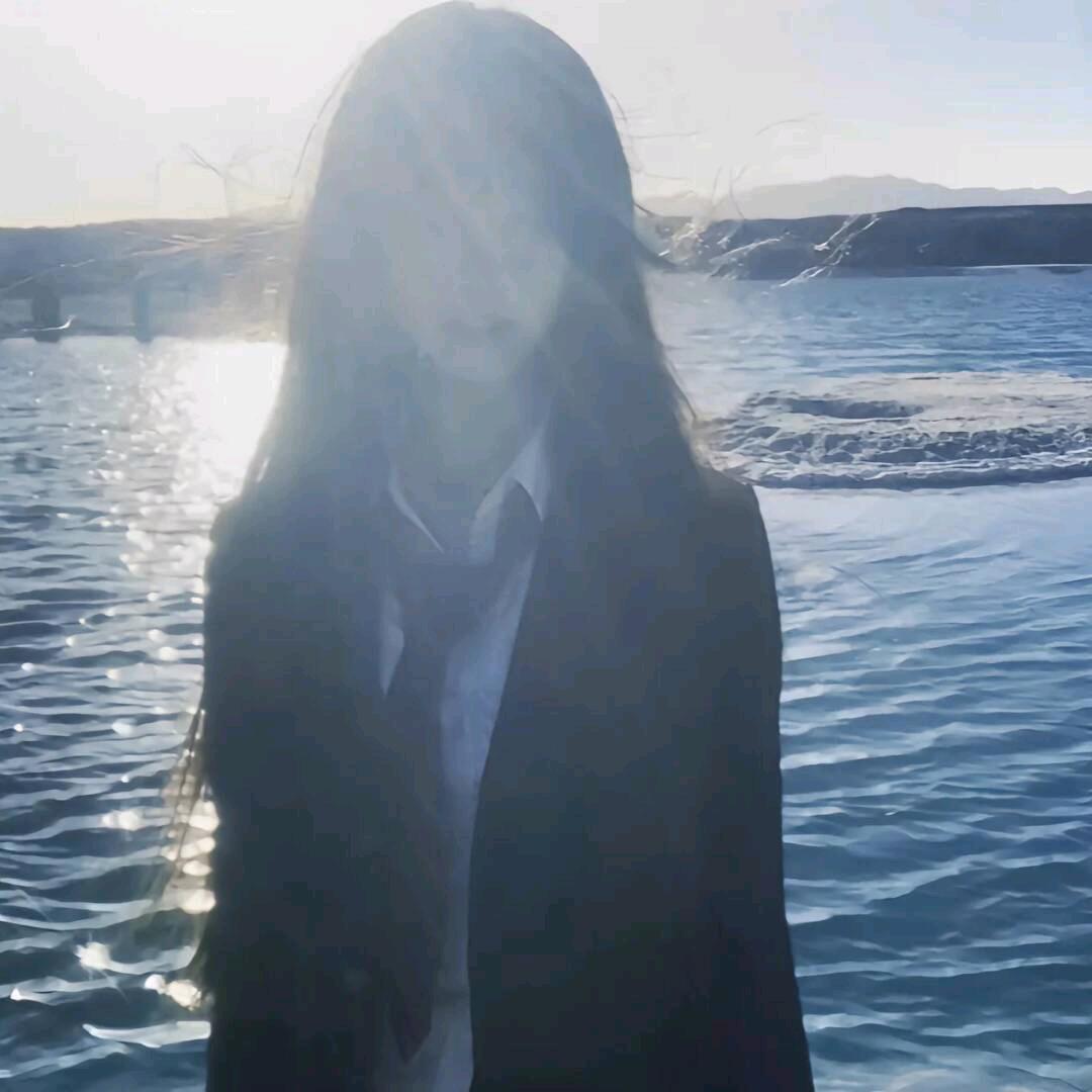 赚多多的钱给可爱的老婆养小三