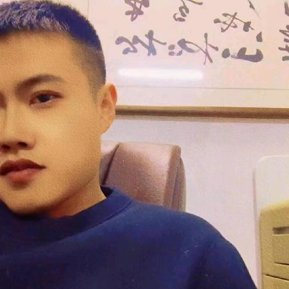 小强哥哥❤️
