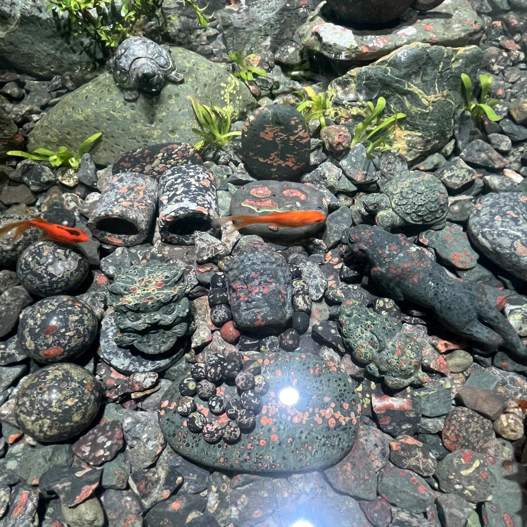 天然梅花玉石阁