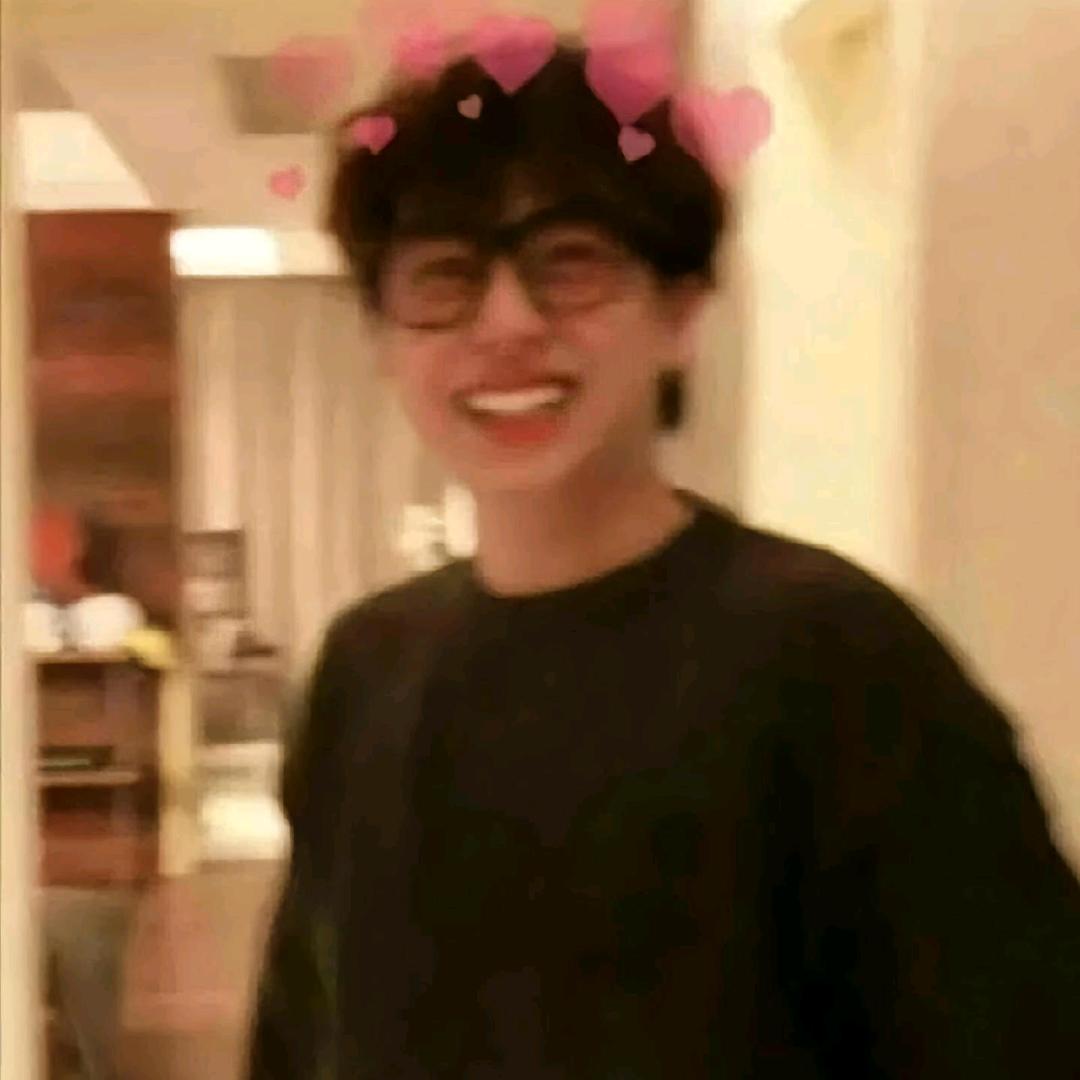 哇