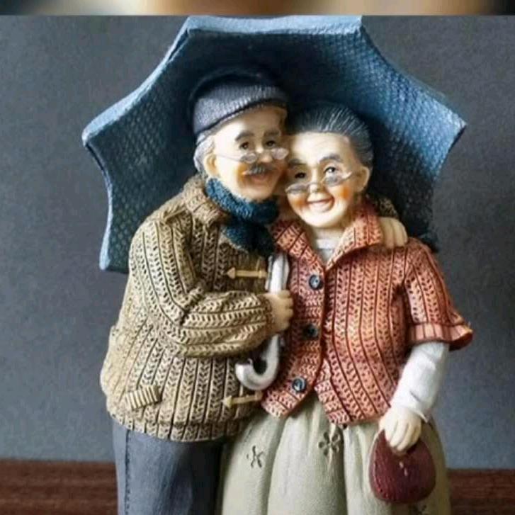 嗯