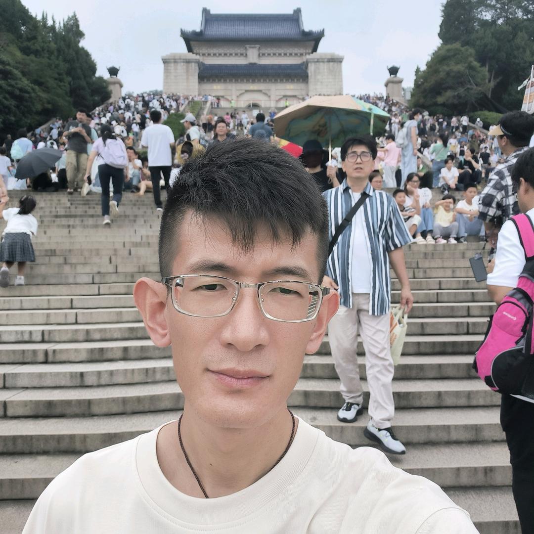脚踏实地 仰望星空