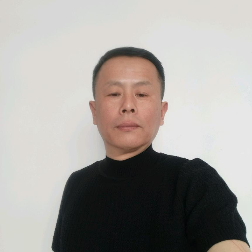 山高云阔