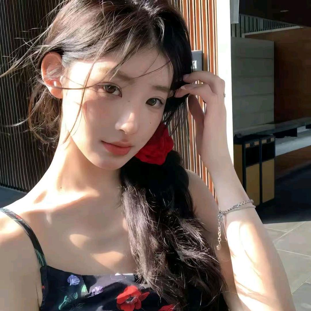安安学姐（主页新生👗）