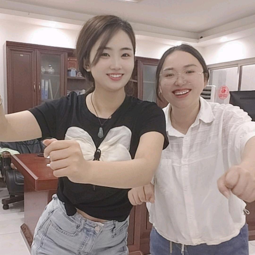 小趴菜姐姐