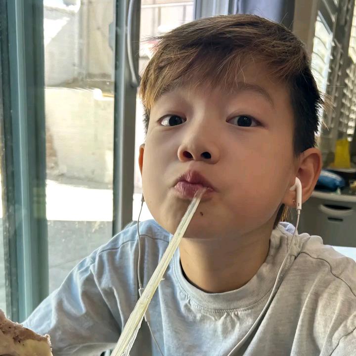 该天黑了