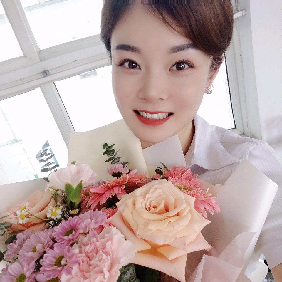 赵~小琼