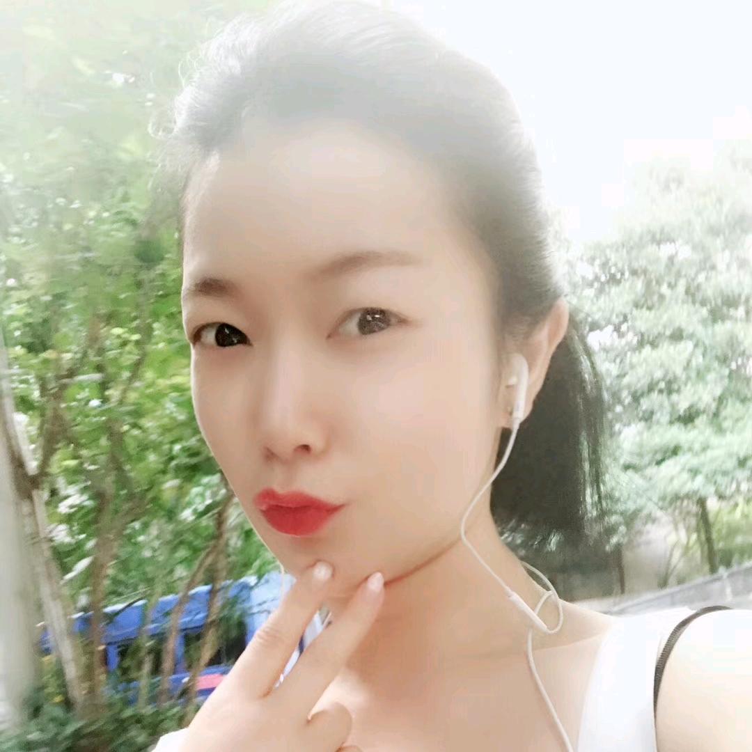 殷莎莎