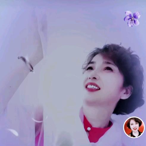 一抺淡蓝