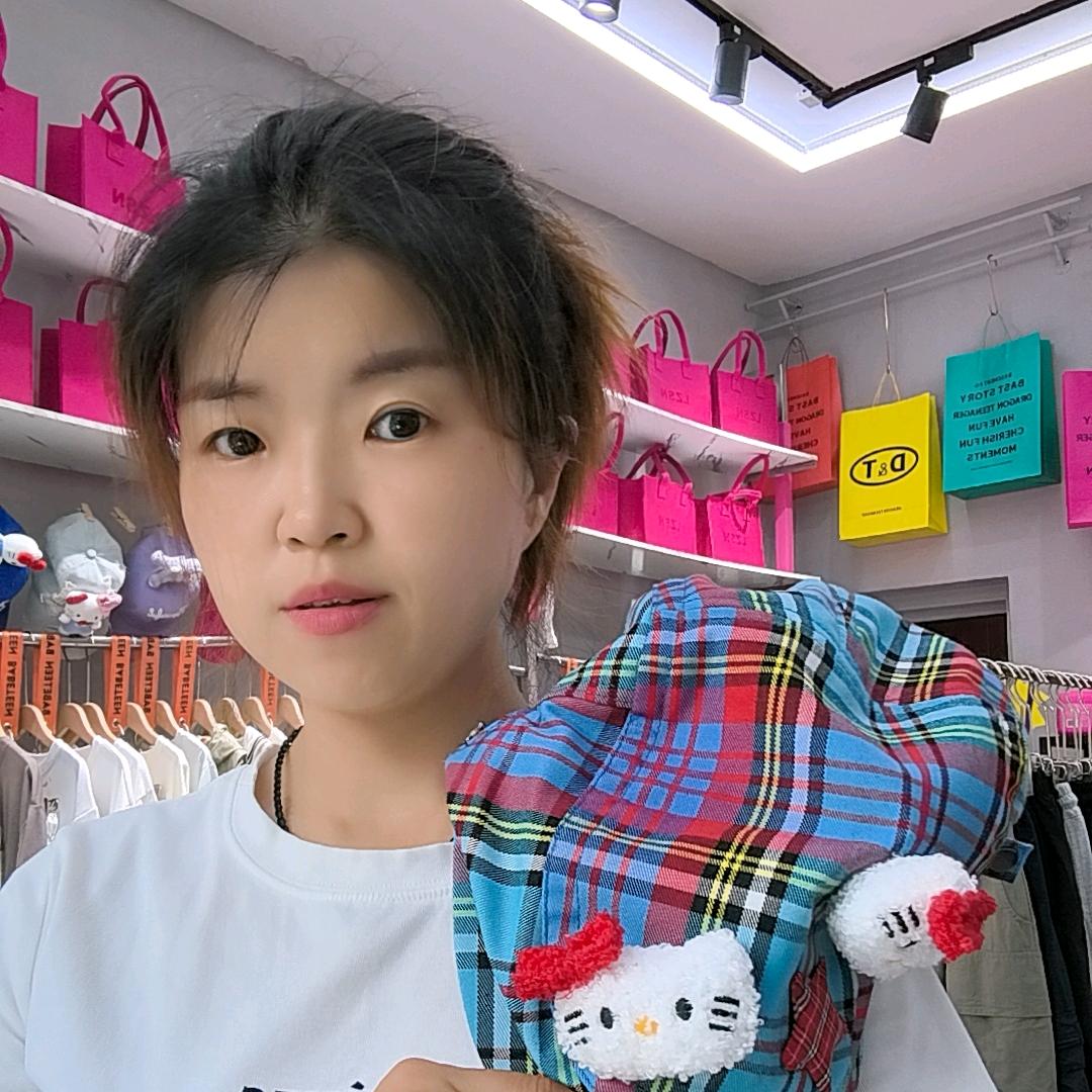 霸州薇姐的服装店