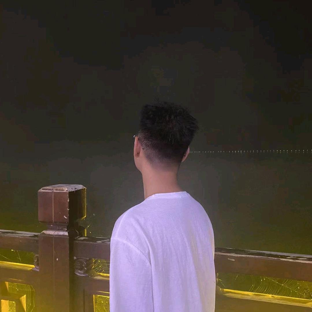 小李睡不醒😴😴😴