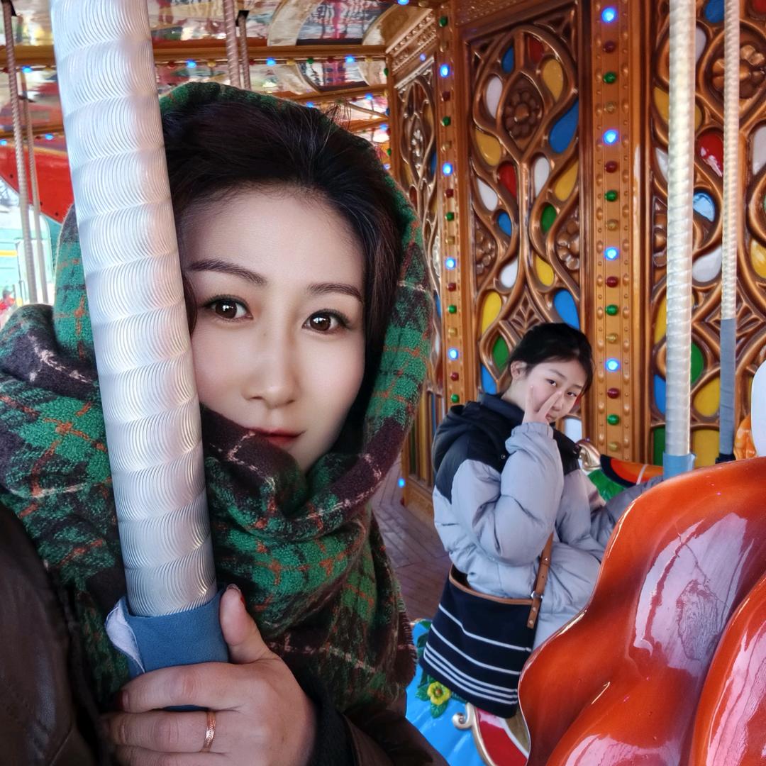 佳佳的妈妈(◍•ᴗ•◍)❤